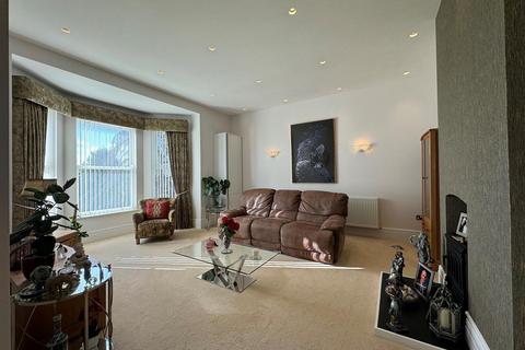 2 bedroom apartment for sale, 3 Grassdale Park, Brough