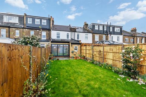 29 Bronson Road, London, SW20 8DZ