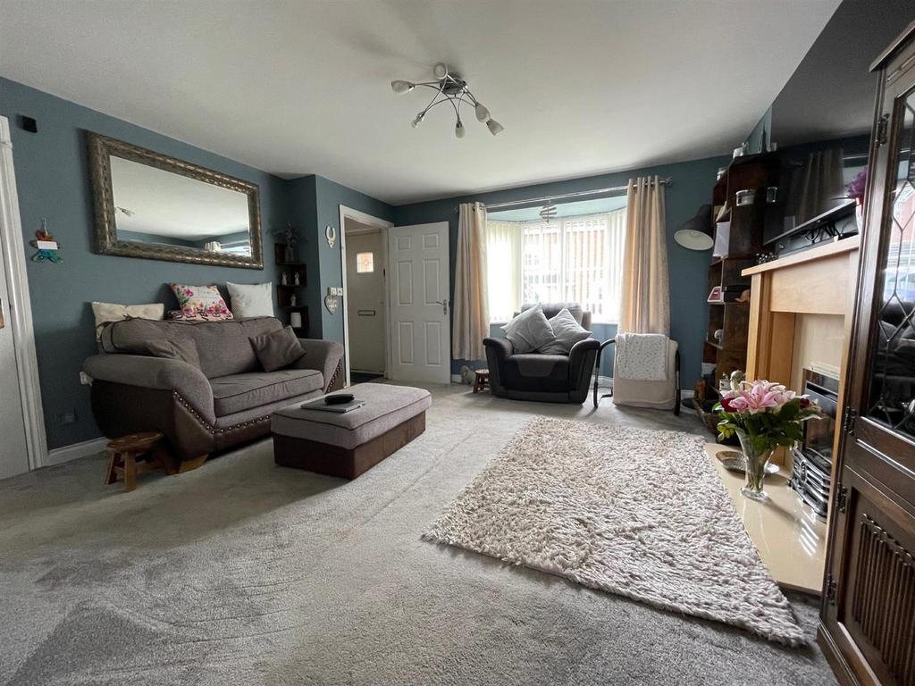 Fenwick Way, Consett 4 bed detached house £1,000 pcm (£231 pw)