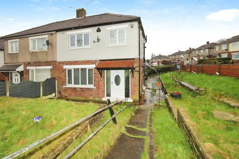 3 bedroom semi-detached house to rent - Grove House Road, Bradford BD2