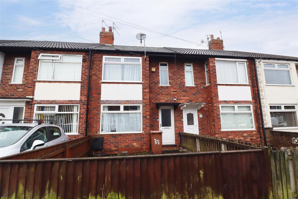 Coronation Road South, Hull 2 bed terraced house for sale £115,000