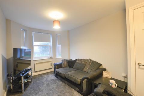 2 bedroom flat for sale, Upper Avenue, Eastbourne