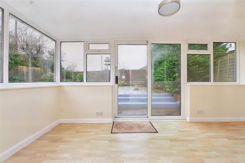 2 bedroom semi-detached bungalow for sale, Fern Close, Eastbourne