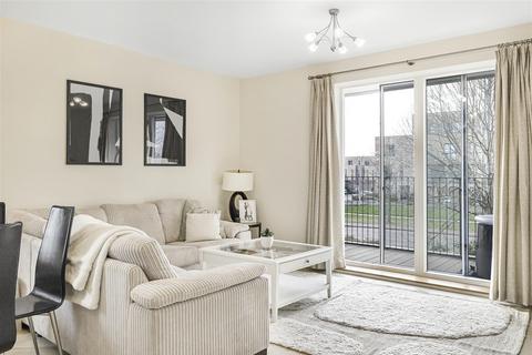 5 Seekings Close, Trumpington, Cambridge, CB2 9DJ