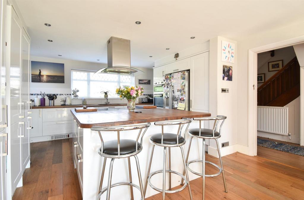 Kitchen and dining space