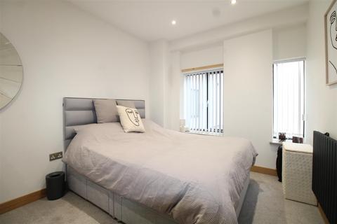 2 bedroom apartment for sale, High Street, Wordsley, Stourbridge