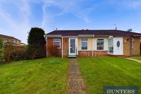 2 bedroom semi-detached bungalow for sale, The Lawns, Bridlington