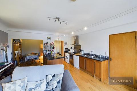 1 bedroom flat for sale, Elmfield North, Millbrook Road East, SO15