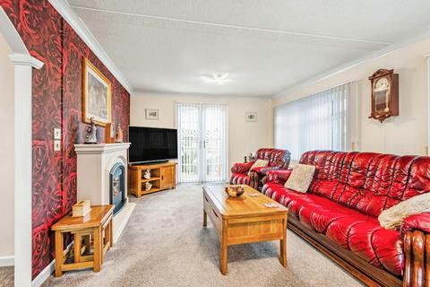 2 bedroom park home for sale, The Crescent, Acaster Malbis, York