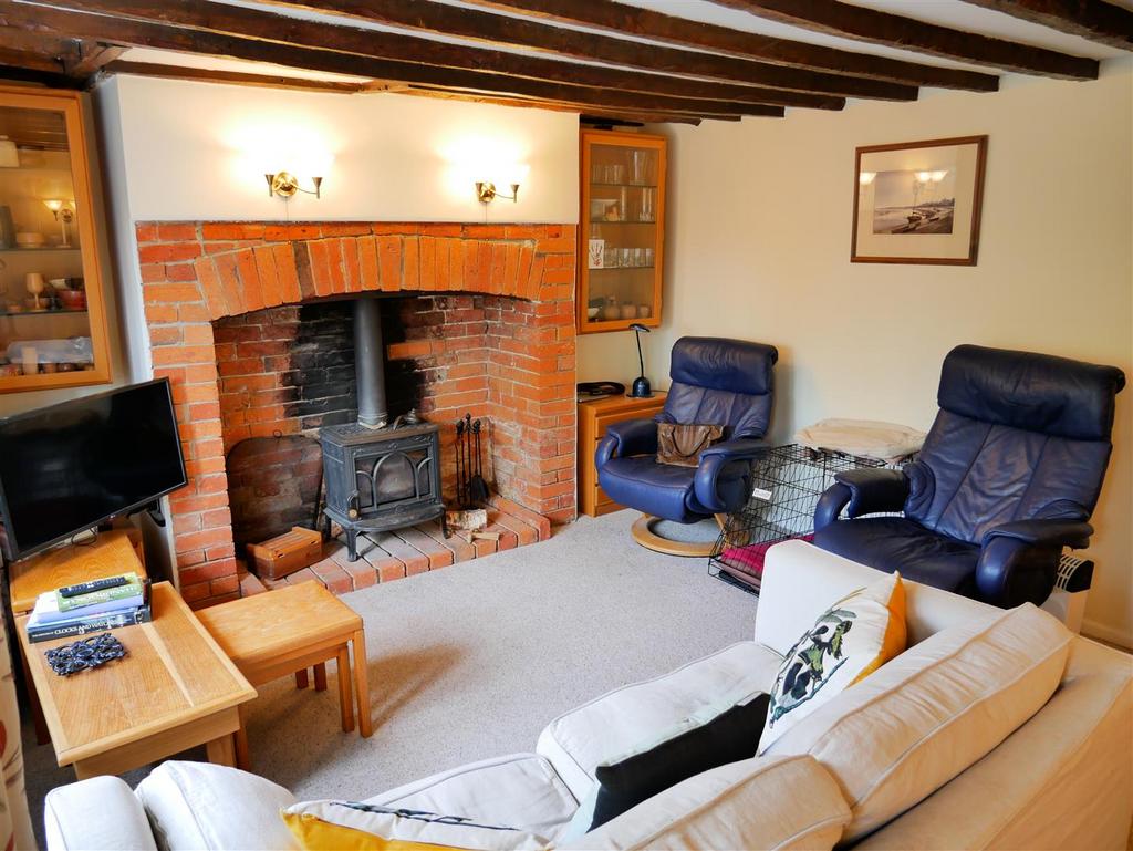 Cannings 2 bed terraced house for sale £385,000