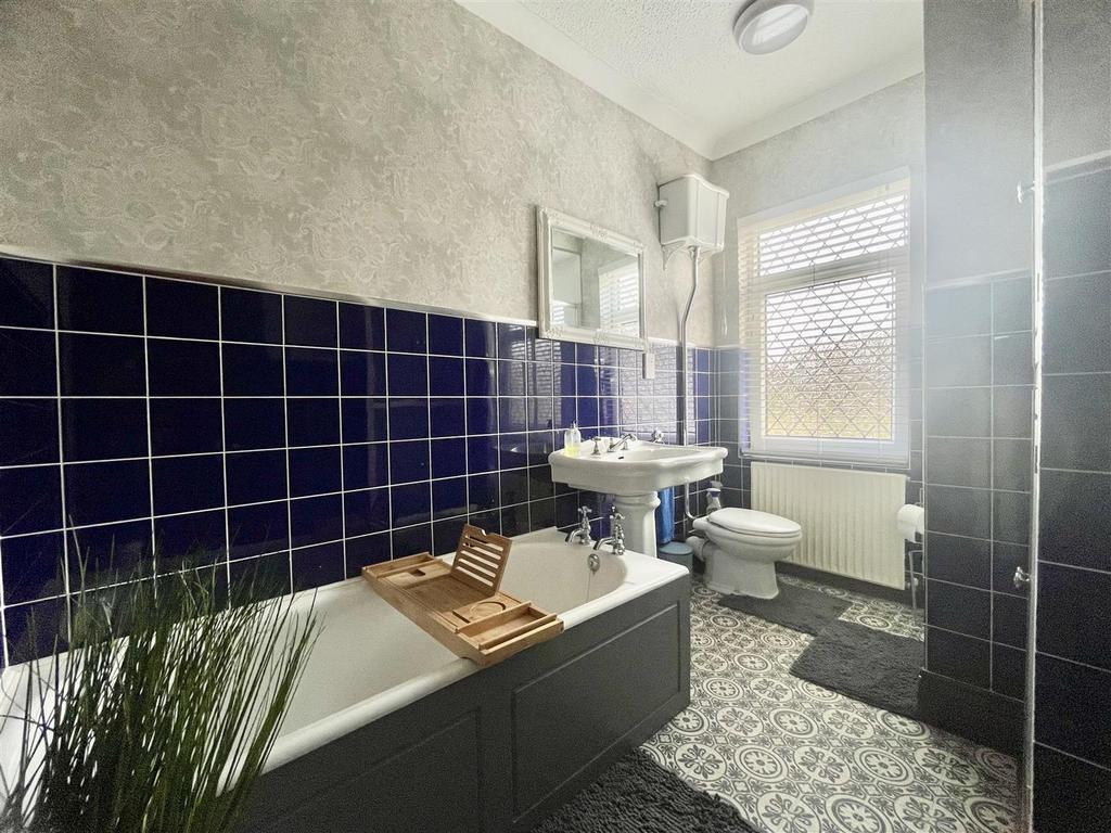 Bathroom/WC
