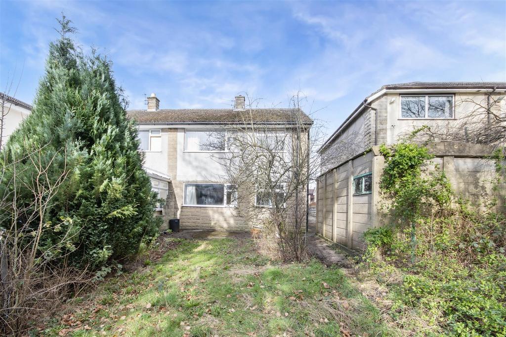 Carlton Avenue, Darley Dale, Matlock 3 bed semidetached house for sale £215,000