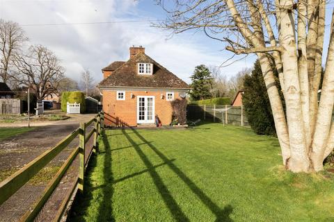 5 bedroom detached house for sale - The Stables/Diary Cottage Races Farm, Aston Street, Aston Tirrold