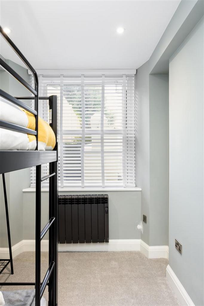 Heene Road, 13b 011.jpg