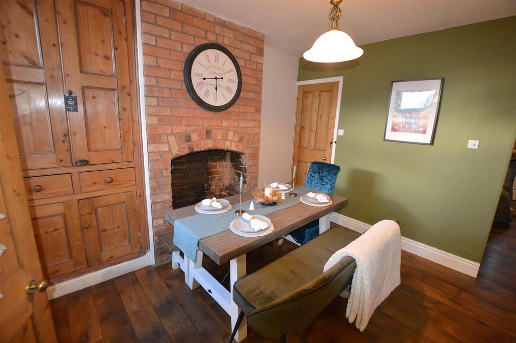 Rothley Road, Mountsorrel, Loughborough 2 bed terraced house for sale