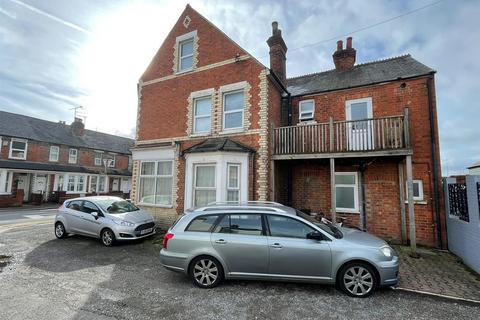 65a Addison Road, Reading, RG1 8EN