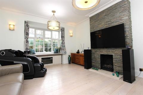 6 bedroom detached house for sale, Cheam Road, Ewell