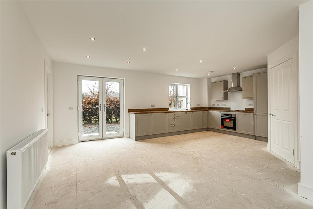 Lilliesleaf, Melrose 4 bed detached house for sale £370,000