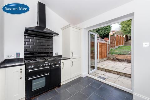 10 Hereward Road, Sheffield, S5 7UA
