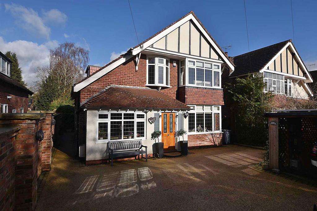 Ashbrook Drive, Prestbury 4 bed detached house for sale £875,000
