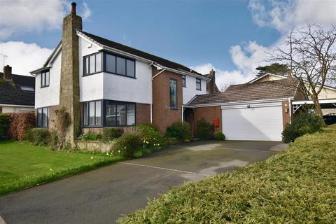 4 bedroom detached house for sale, Parc Gorsedd, Gorsedd