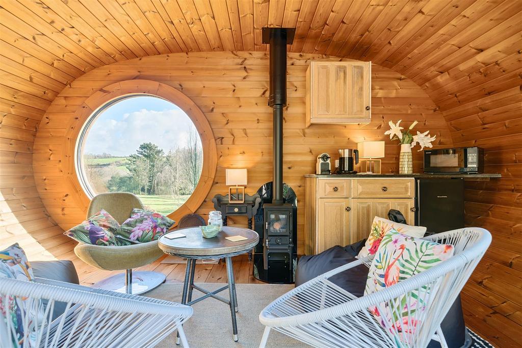 Garden Pod
