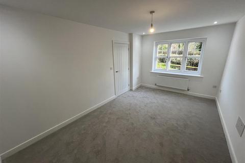 4 bedroom detached house for sale - Leawood Grange Development, Madeley