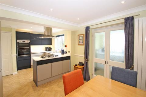 3 bedroom end of terrace house for sale, Trinity Street, Ryde