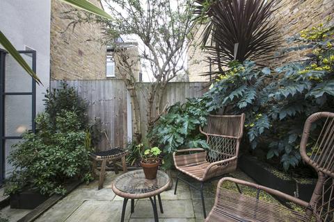 3 bedroom terraced house for sale, Holbeck Row, Peckham, SE15