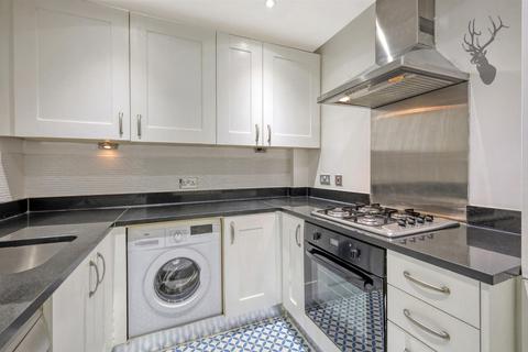 2 bedroom flat for sale - Caesar Court, Bethnal Green