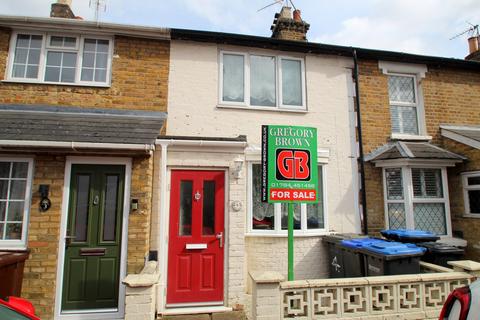 2 bedroom terraced house for sale, New Road, Staines-upon-Thames, TW18