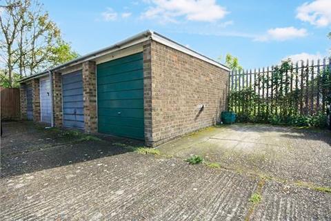 26a Gordon Road, Ashford, TW15 3EU