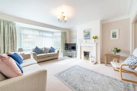 3 bedroom semi-detached house for sale, Kilnshaw Place, Melton Park, NE3