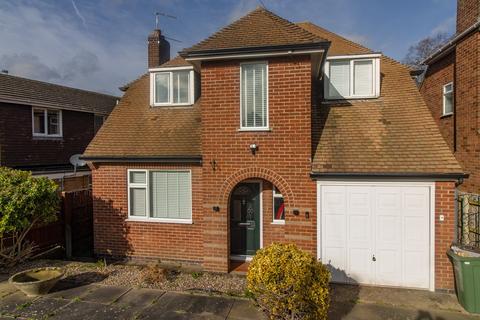 3 bedroom detached house for sale - Ash Tree Road, Oadby, Leicester, LE2