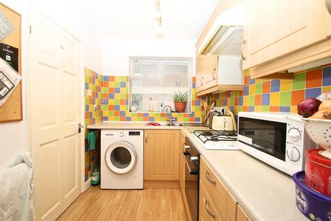 2 bedroom end of terrace house for sale, Bisley