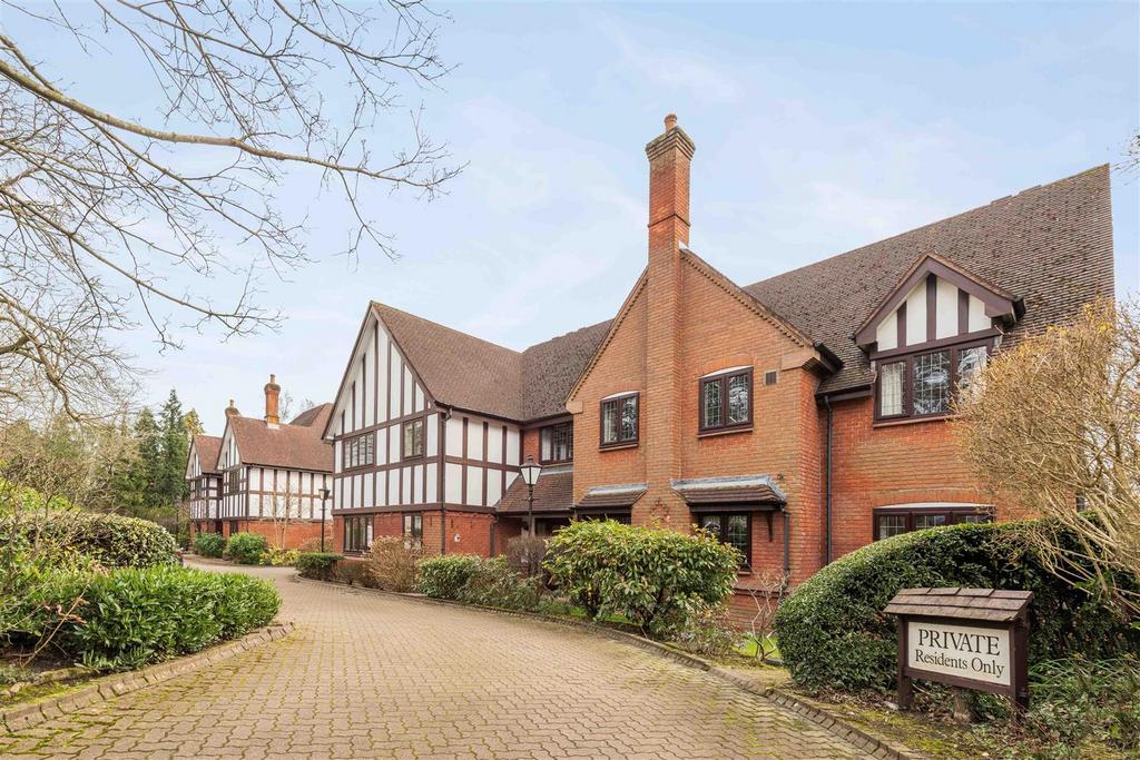 Avenue Road, Dorridge, Solihull 2 bed apartment for sale £365,000