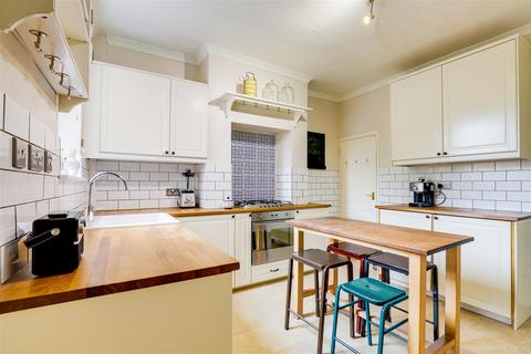 3 bedroom terraced house for sale, Promenade, Victoria Park, Victoria Park NG3