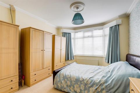 37 Arno Vale Road, Woodthorpe, Nottingham, NG5 4JG