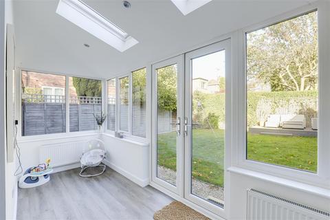 81 Bennett Road, Nottingham, NG3 6BT