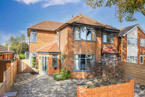 5 bedroom detached house for sale, Fernleigh Avenue, Mapperley NG3