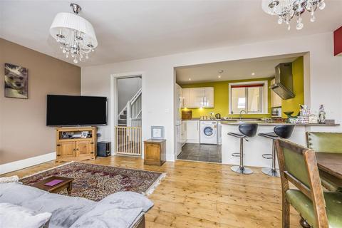 4 bedroom flat for sale, Christchurch Road, Bournemouth