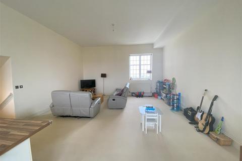 2 bedroom apartment to rent - College Road, Seaford BN25