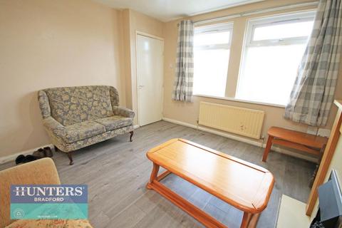 3 bedroom semi-detached house for sale, Lynfield Drive Heaton, Bradford, West Yorkshire, BD9 6ET