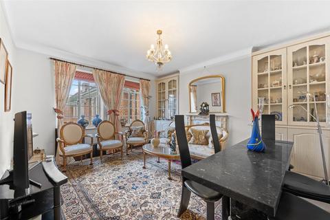 2 bedroom apartment for sale, Albemarle, Wimbledon Park Side, SW19