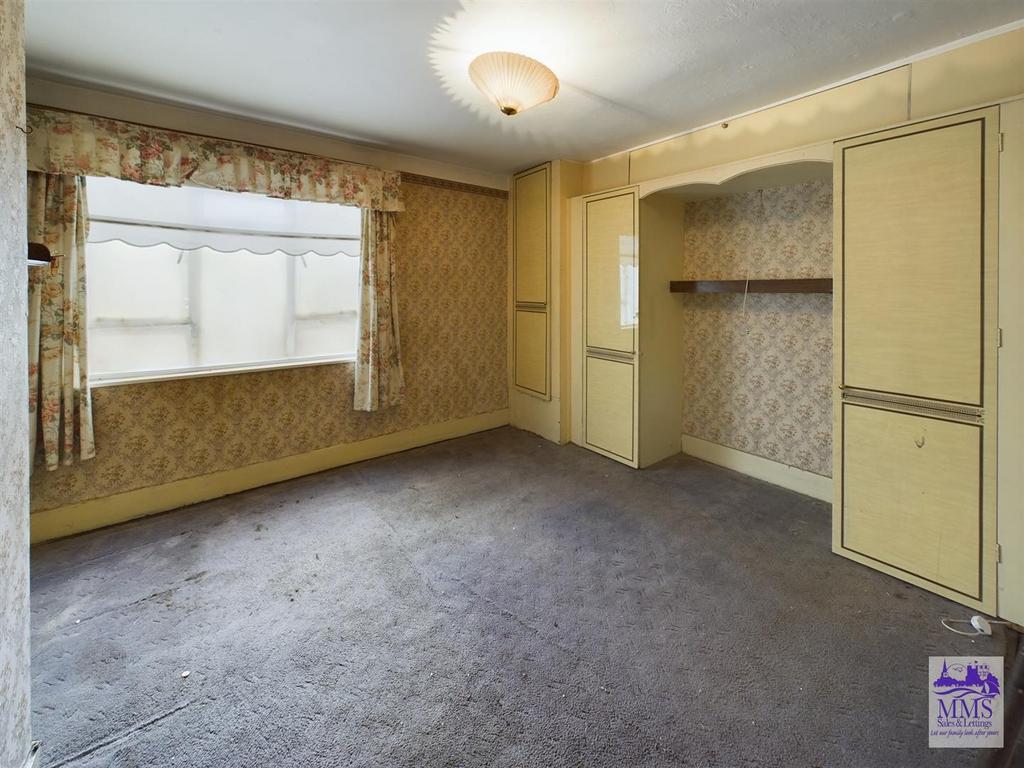 CAM02633 G0-PR0095-STILL004.jpg