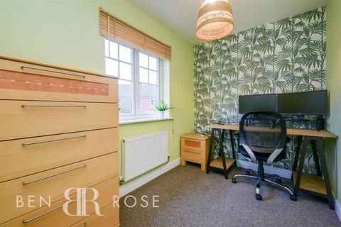97 Cornwall Avenue, Buckshaw Village, Chorley, PR7 7BG