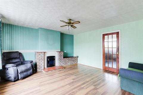 8 Treegarth Square, Nottingham, NG5 5QZ