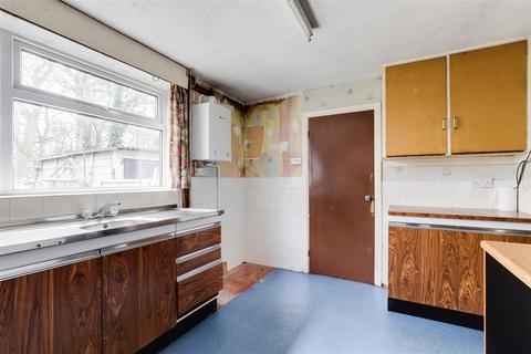 8 Treegarth Square, Nottingham, NG5 5QZ