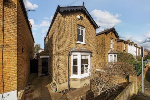 11 Bearfield Road, Kingston Upon Thames, KT2 5ET