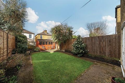 11 Bearfield Road, Kingston Upon Thames, KT2 5ET